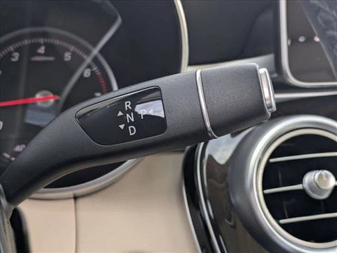 Used 2017 Mercedes-Benz GLC 300 image 12