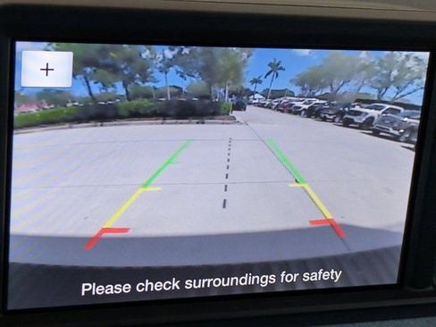 Certified 2022 Ford Maverick XLT image 25