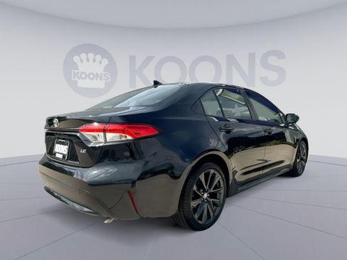 Used 2021 Toyota Corolla LE FWD image 7