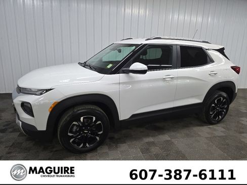 Used 2023 Chevrolet TrailBlazer LT w/ Convenience Package AWD/4WD image 6