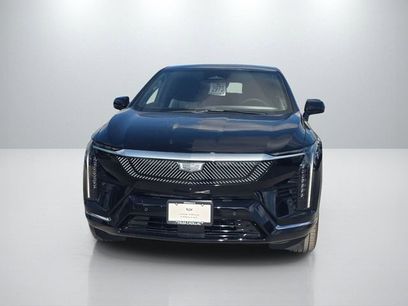 New 2026 Cadillac Optiq Luxury 1
