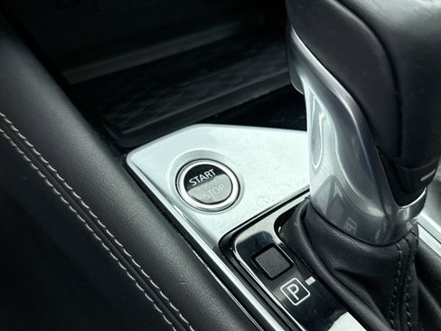 Used 2023 Nissan Altima 2.5 SV w/ SV Premium Package FWD image 22