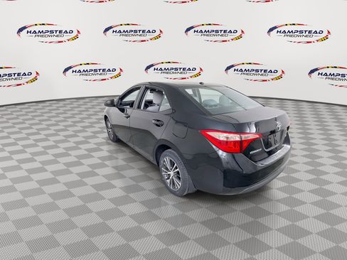 Used 2017 Toyota Corolla LE w/ LE Premium Package w/Moonroof FWD image 6