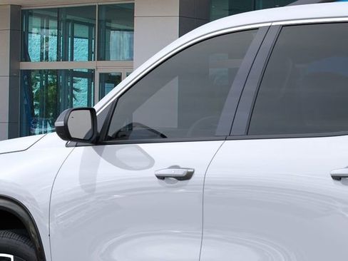 New 2026 Chevrolet Traverse High Country FWD image 38