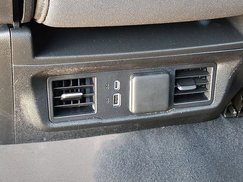 Used 2026 Chevrolet Silverado 1500 LT AWD/4WD image 15