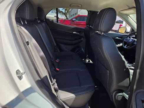Used 2025 Buick Encore GX Preferred image 23