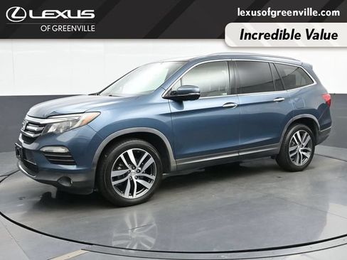Used 2018 Honda Pilot Touring image 4