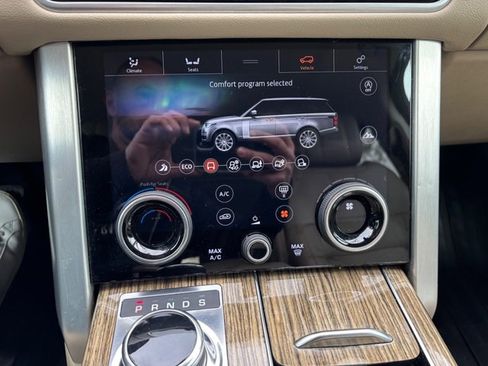 Used 2018 Land Rover Range Rover image 39