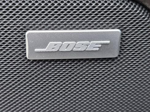 Used 2025 GMC Sierra 1500 AT4 w/ Technology Package AWD/4WD image 5