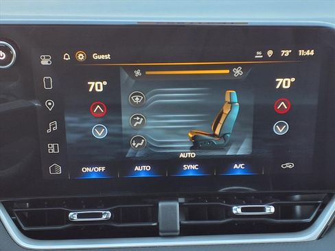 New 2026 Chevrolet Equinox LT w/ Convenience Package II image 13