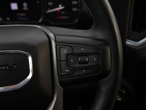 Used 2023 GMC Sierra 3500 Denali image 19