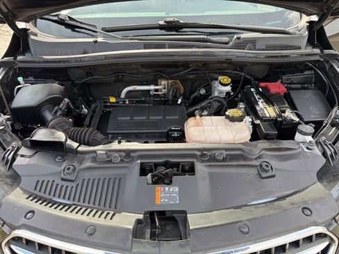 Used 2020 Buick Encore Preferred image 31