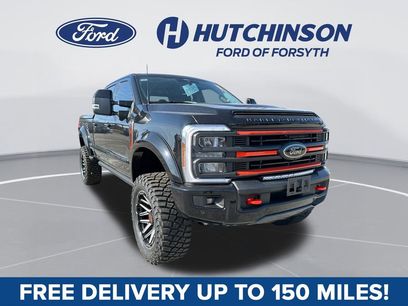 New 2026 Ford F250 Lariat w/ Black Appearance Package