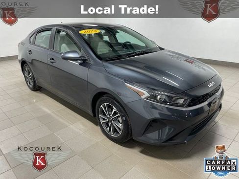 Used 2023 Kia Forte LXS image 1