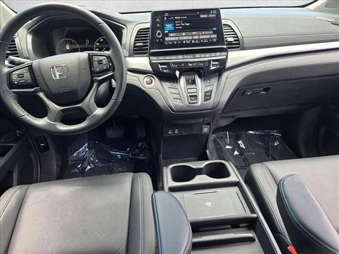 Used 2025 Honda Odyssey EX-L image 16