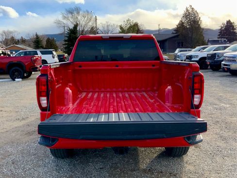 Used 2025 GMC Sierra 1500 Elevation image 22