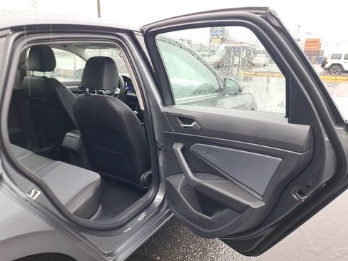 New 2026 Volkswagen Jetta SE image 14