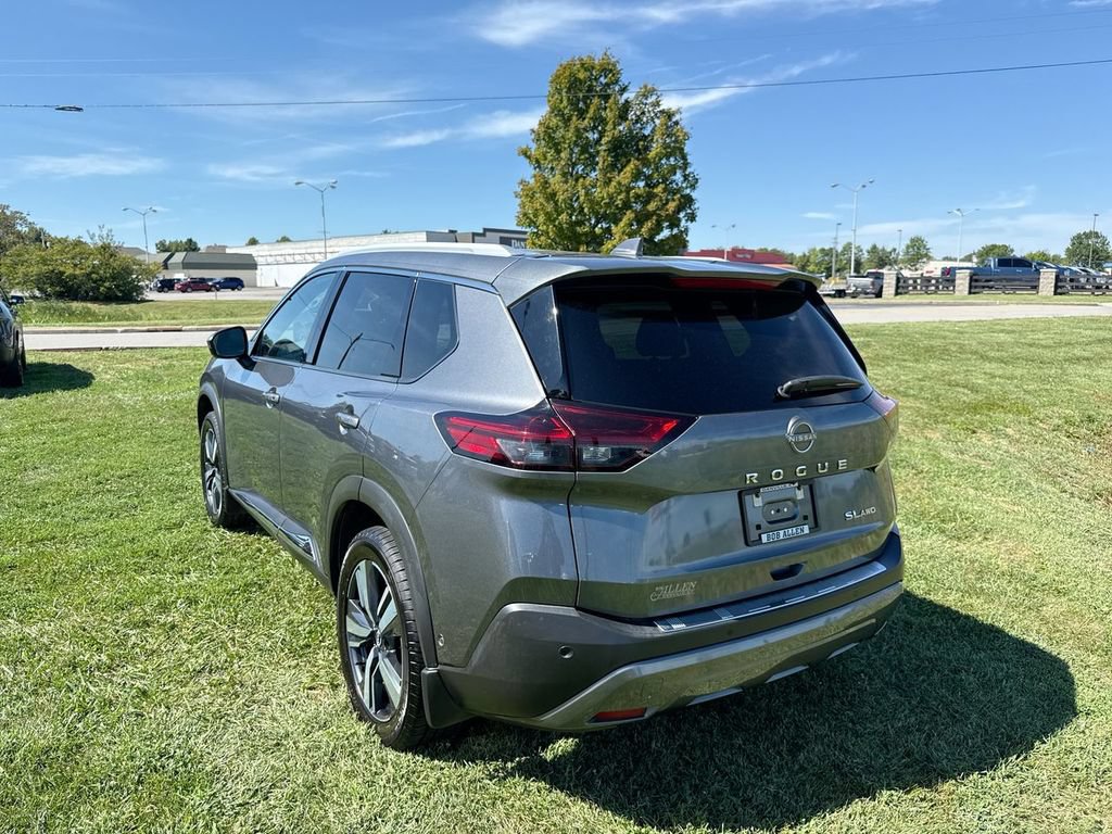 Used 2023 Nissan Rogue SL w/ SL Premium Package AWD/4WD image 12
