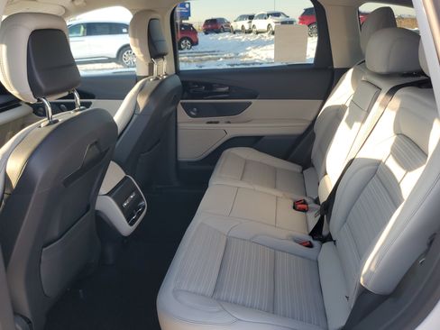 New 2026 Lincoln Nautilus Reserve w/ Jet Appearance Package image 28