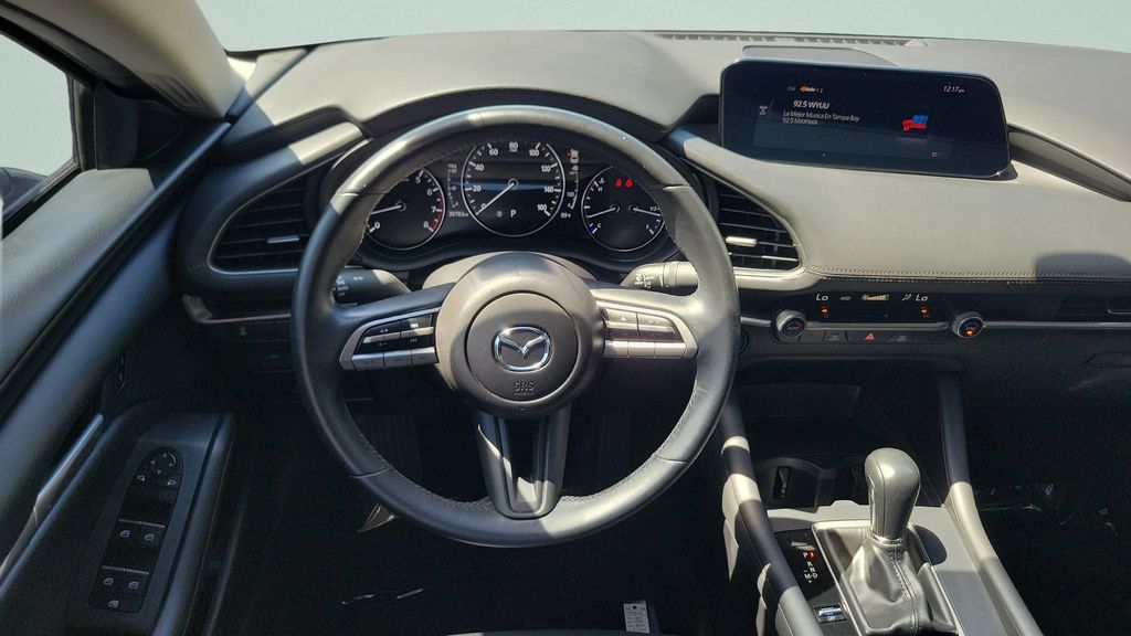 Used 2021 MAZDA MAZDA3 s FWD image 12