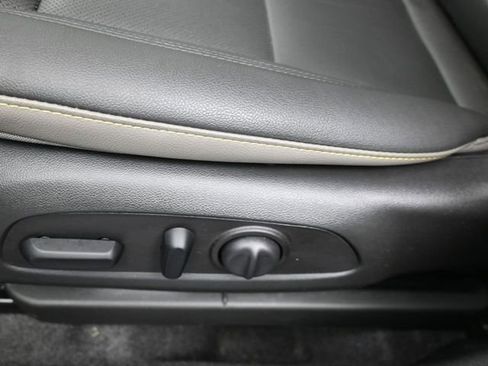 Used 2025 Chevrolet Trax ACTIV w/ Driver Confidence Package image 23