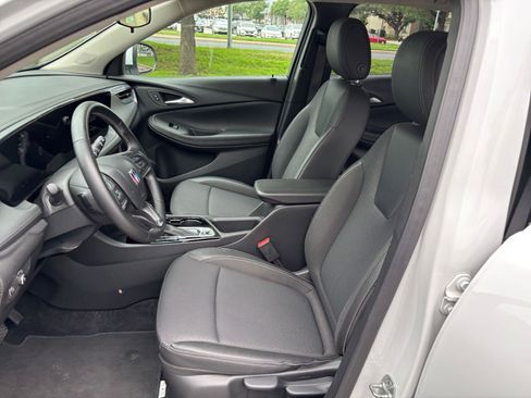 Used 2025 Buick Encore GX Preferred image 31