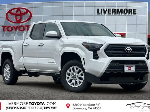 New 2026 Toyota Tacoma SR5 image 1