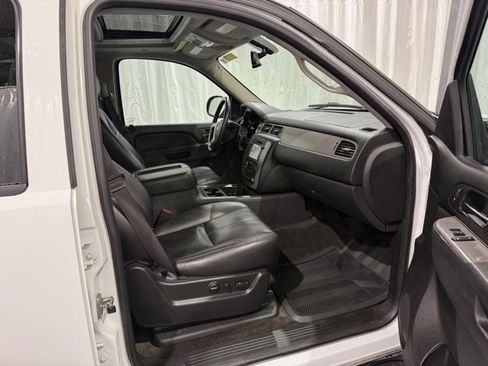 Used 2013 Chevrolet Tahoe LT image 20