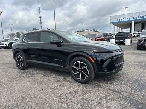 New 2026 Chevrolet Equinox EV LT image 1