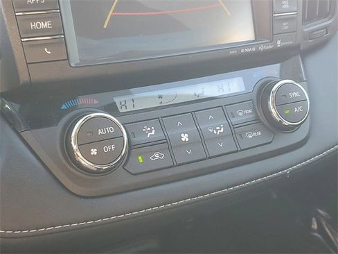 Used 2018 Toyota RAV4 XLE image 24