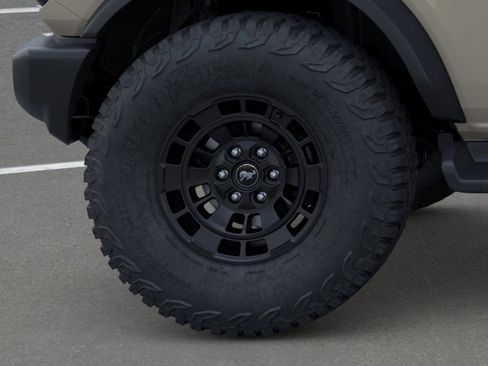 New 2026 Ford Bronco Outer Banks w/ Sasquatch Package image 24