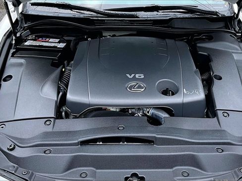 Used 2014 Lexus IS 250C w/ Luxury Package RWD image 25