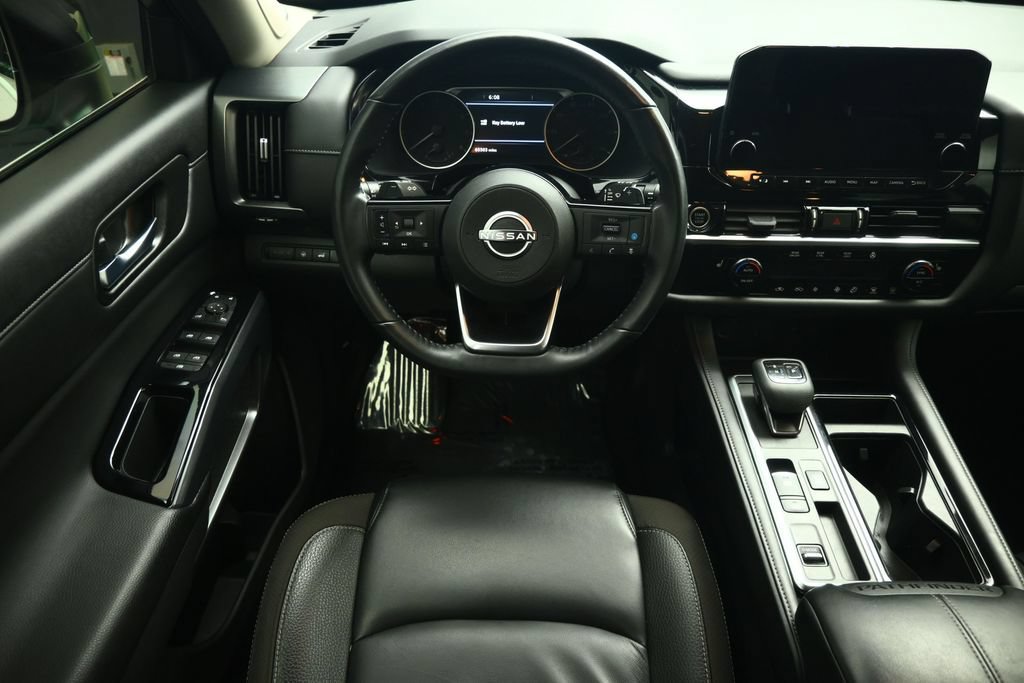 Used 2023 Nissan Pathfinder SL w/ SL Premium Package FWD image 33
