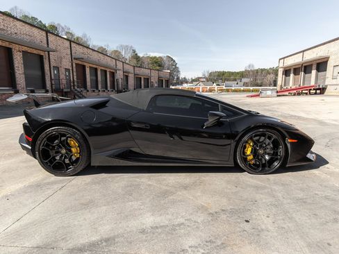 Used 2017 Lamborghini Huracan LP 610-4 image 16