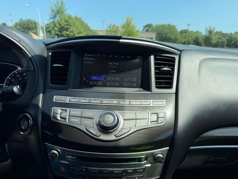 Used 2019 INFINITI QX60 Luxe w/ Essential Package AWD/4WD image 13