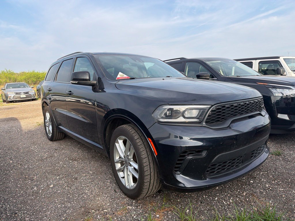 Used 2024 Dodge Durango GT RWD image 1