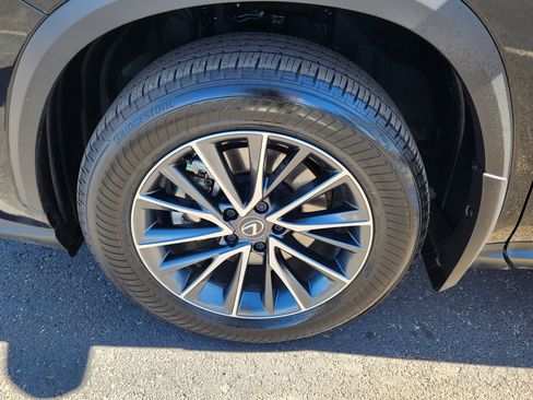 Used 2025 Lexus NX 350h AWD w/ Accessory Package (2T) image 22