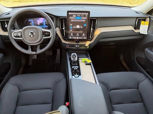 New 2026 Volvo XC60 T8 Plus w/ Climate Package AWD/4WD image 11