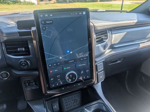 Used 2023 Ford F150 Lightning Lariat w/ Equipment Group 511A High image 11