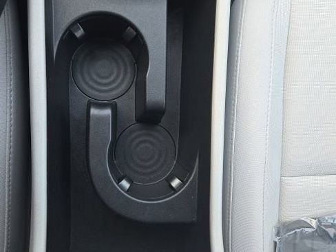 Used 2025 Hyundai Kona SEL AWD/4WD image 28
