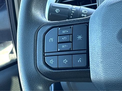 Used 2022 Ford F150 XL w/ Trailer Tow Package image 18