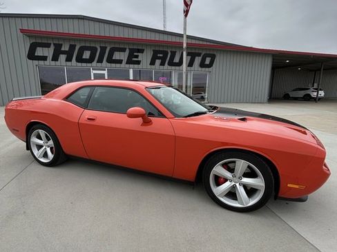 Used 2008 Dodge Challenger SRT8 image 2