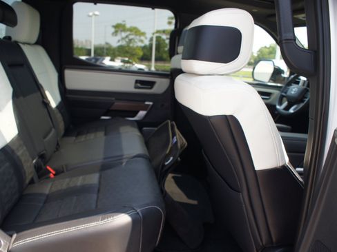 Used 2025 Toyota Tundra Capstone AWD/4WD image 23