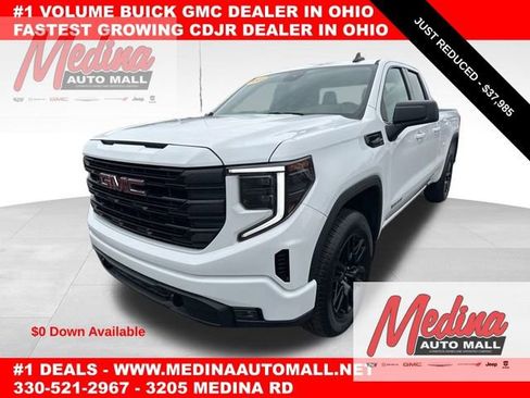 Used 2023 GMC Sierra 1500 Elevation image 1