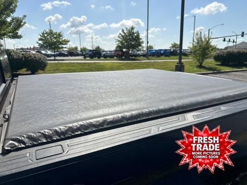 Used 2023 GMC Canyon Denali AWD/4WD image 8