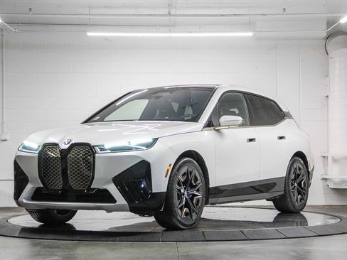 Certified 2023 BMW iX M60 w/ Executive Package AWD/4WD image 3