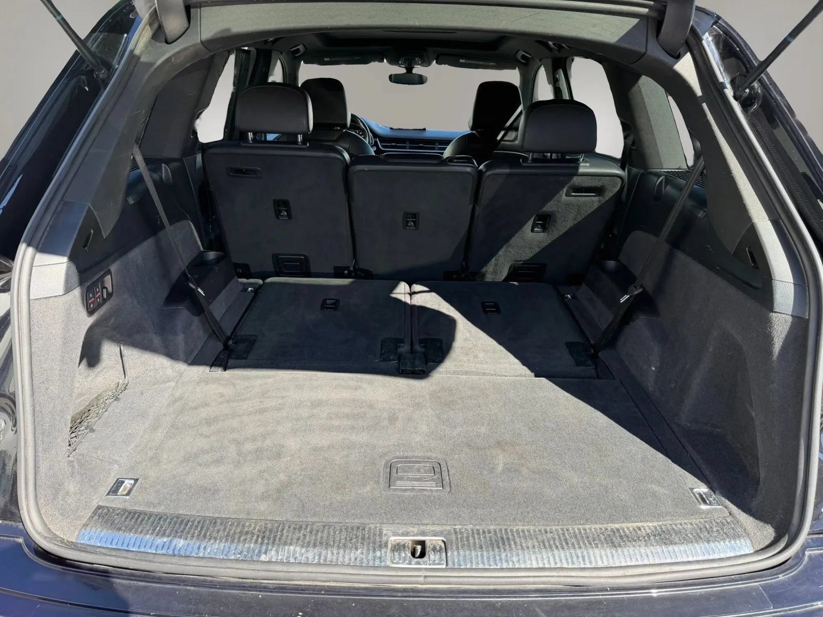 Used 2017 Audi Q7 3.0T Premium Plus AWD/4WD image 37