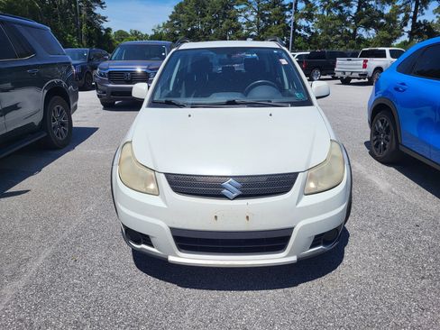 Used 2007 Suzuki SX4 AWD Hatchback image 2