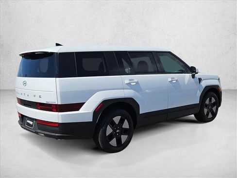 New 2026 Hyundai Santa Fe SE image 2