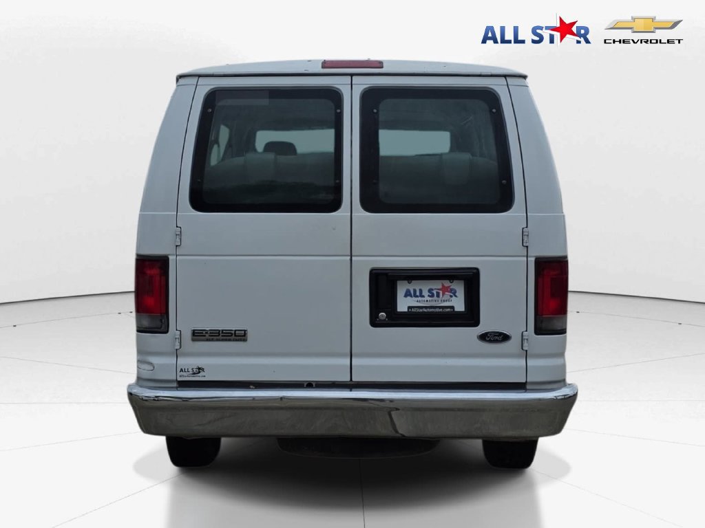 Used 2012 Ford E-350 and Econoline 350 XLT RWD image 4